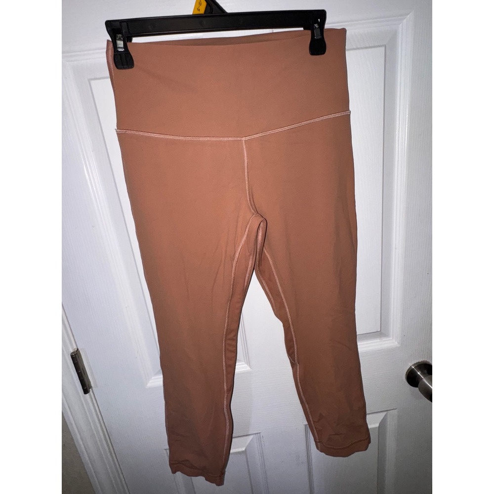 Lululemon leggings size 8 23"